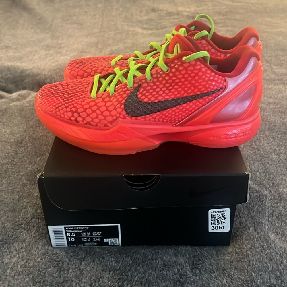 Nike Kobe Protro 6 Reverse Grinch size 8.5 💜💜